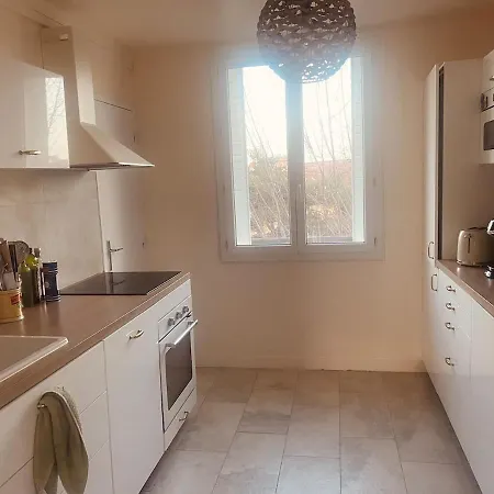 Apartment Cozy Near Center And Train Station *